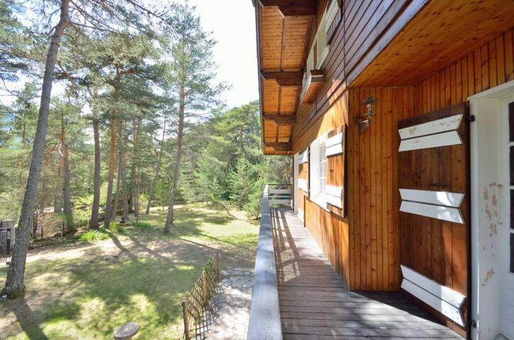 Large Riverside Chalet Near Gorges Du Verdon La Bastide  외부 사진